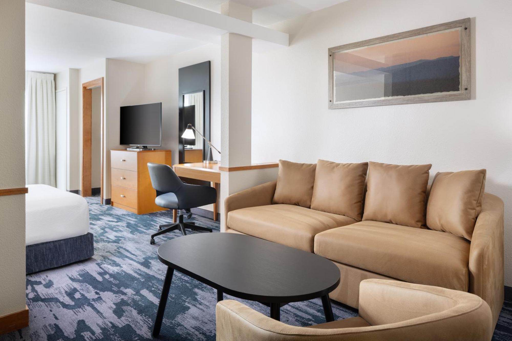 Fairfield Inn And Suites Turlock Exterior photo